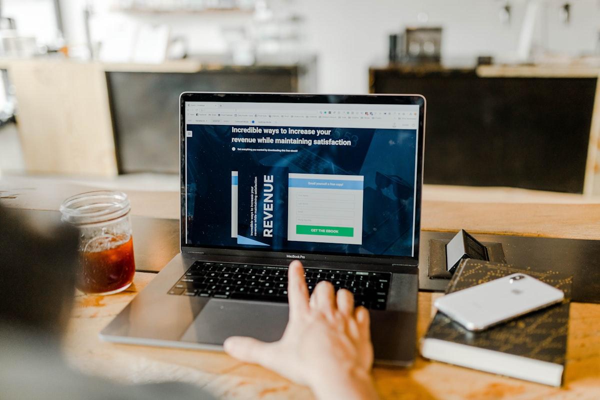 Automated B2B payment and trade financing platform development