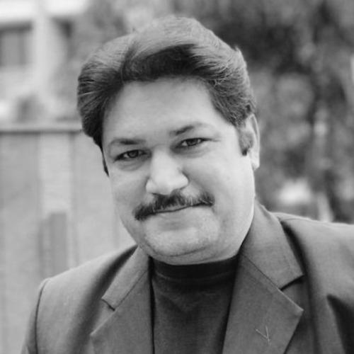 Aakash M. || item.role}