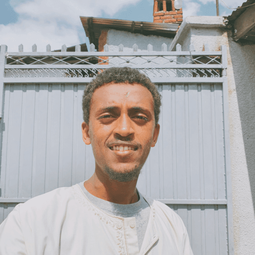 Abdulmalik A. || item.role}