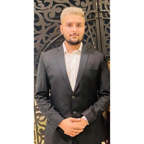 Abubakar Z. || item.role}