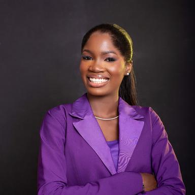 Adesewa A. - Software Engineer - Web, Ecommerce and Design Platforms