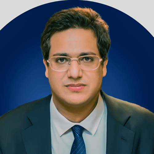 Adil W. || item.role}