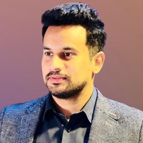 Adnan M., developer