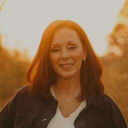 Aimee R. - Junior Software Engineer - Salesforce, Apex and User Experience