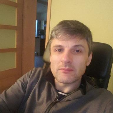 Airenas V. - Senior Software Engineer - Cloud, AI and Backend Platforms