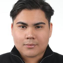 Akmalbek S. - Senior Mobile Engineer - iOS, Python and Data Visualization Platforms