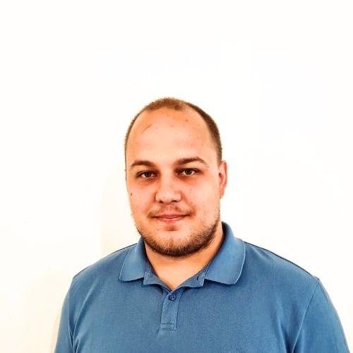 Aleksandar M. || item.role}