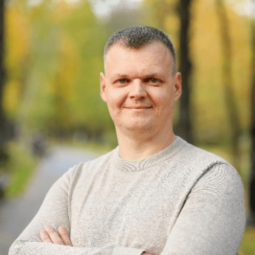 Aleksandr S. || item.role}