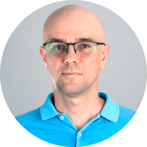 Alex P. || item.role}