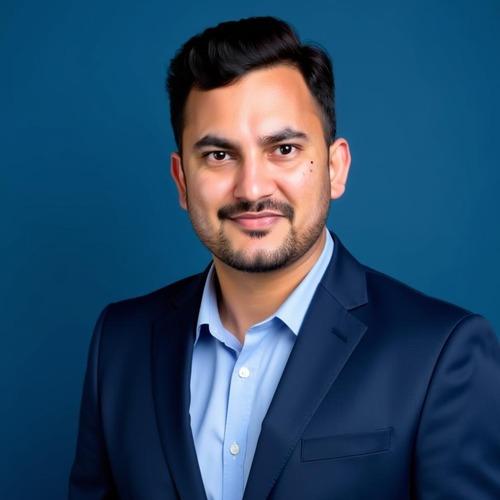 Aman M. || item.role}