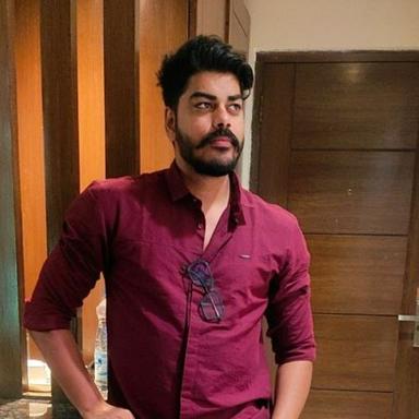 Aman S. - Junior Full-Stack Engineer - React, Node and Web Development