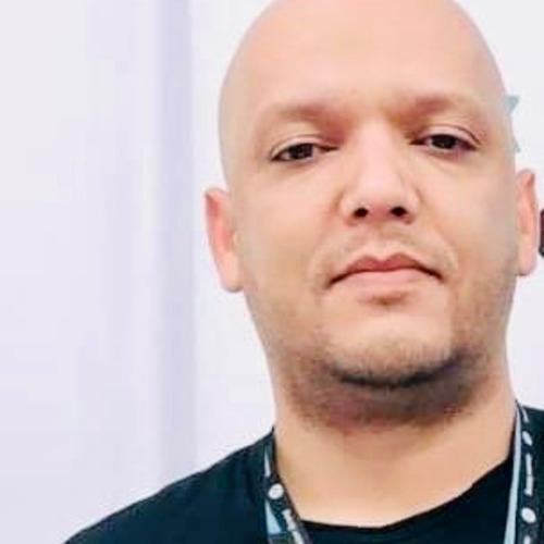 Amine B. || item.role}