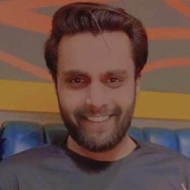 Ammad F. - Lead Software Engineer - Cloud, Full-Stack and Modern Frameworks