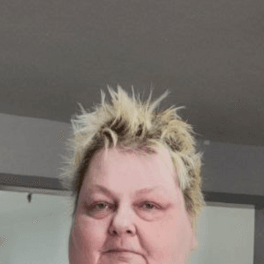 Amy  S. - Junior Software Engineer - Web, Design and General Development