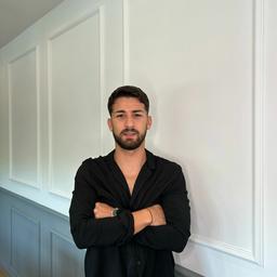 Andre A. - Junior Full-Stack Engineer - React, Next.js and Web Development