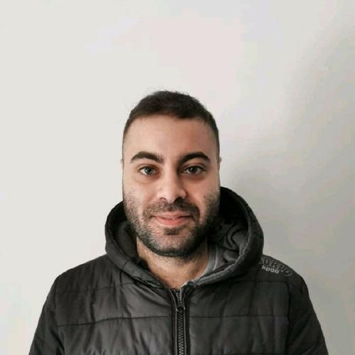 Andreas A. || item.role}