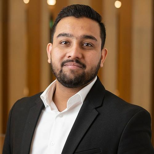 Anees R. || item.role}