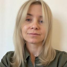 Anna B. - Junior Frontend Engineer - React, Next.js and Mobile Platforms