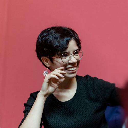 Anna T. || item.role}