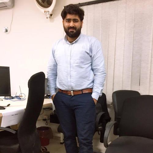 Arsalan M., developer