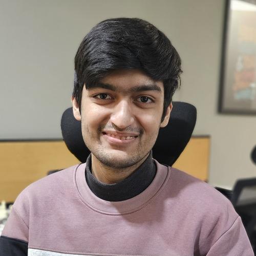 Arslan A. || item.role}