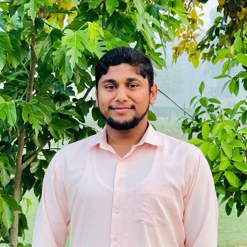 Arslan Akram D. || item.role}