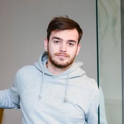 Art R. - Software Engineer - Frontend, Backend and Mobile Platforms