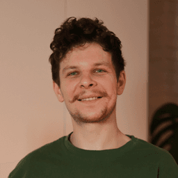 Arthur L. - Senior Software Engineer - Web, JavaScript and Analytics Platforms