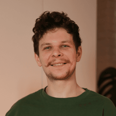 Arthur L. - Senior Software Engineer - Web, JavaScript and Analytics Platforms