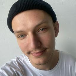 Artur K. - Junior Full-Stack Engineer - JavaScript, React and Mobile Platforms