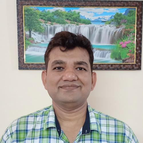 Avdhesh K. || item.role}