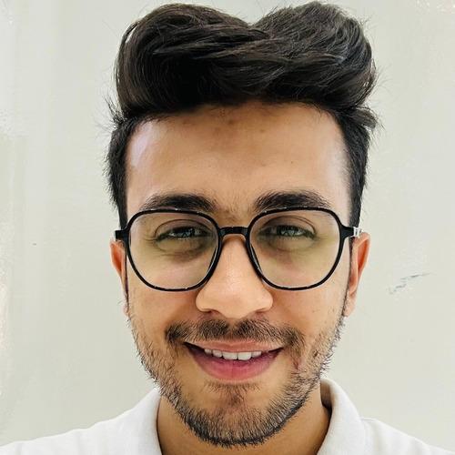 Bilal T. || item.role}