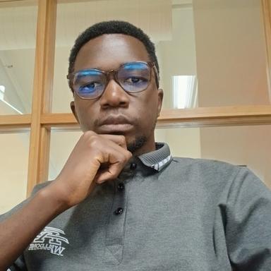 Boaz D. - Software Engineer - Frontend, Backend and Mobile Platforms