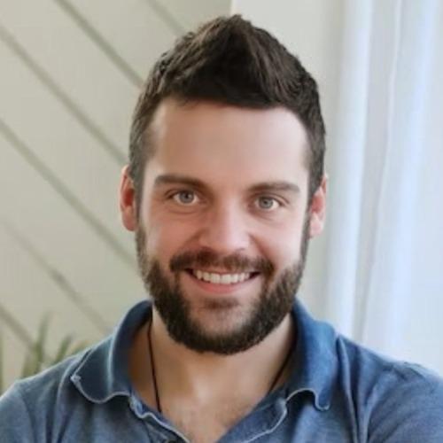 Carson G. || item.role}