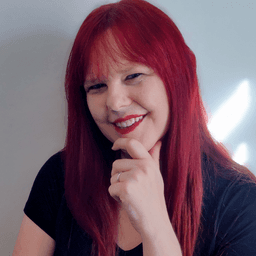 Catherine L. - Senior Backend Engineer - PHP, MySQL and API Platforms