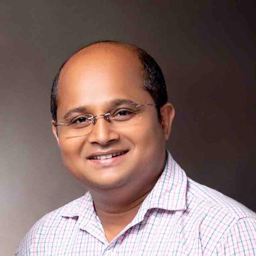 Chandi M. || item.role}