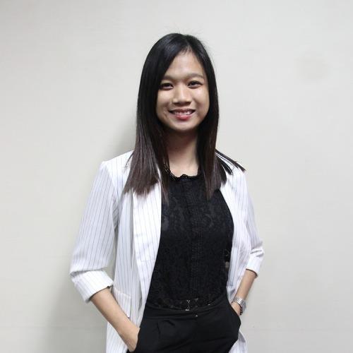 Chelzea Louise S. || item.role}