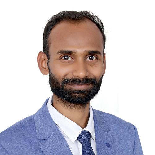 Chetan M. || item.role}