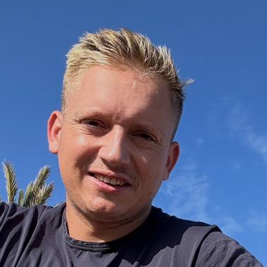 Chitac D. - Junior Mobile Engineer - Android, iOS and Game Development