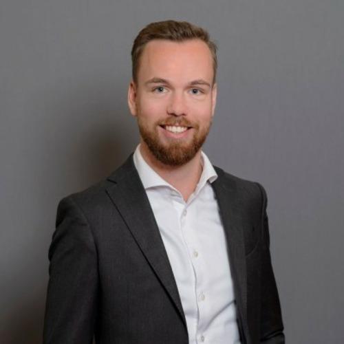 Coen E. || item.role}