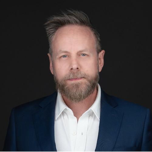 Colin B. || item.role}