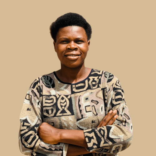 Daisi A. || item.role}