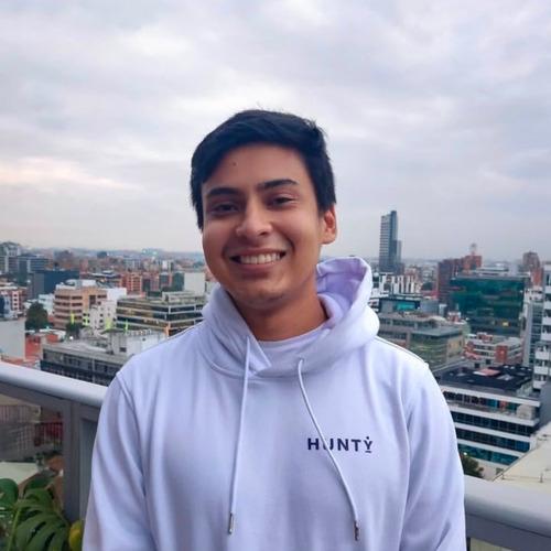 Daniel F. || item.role}