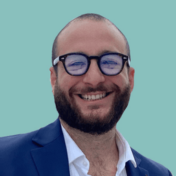 Daniel R. - Senior Full-Stack Engineer - AI, Mobile and FinTech Platforms