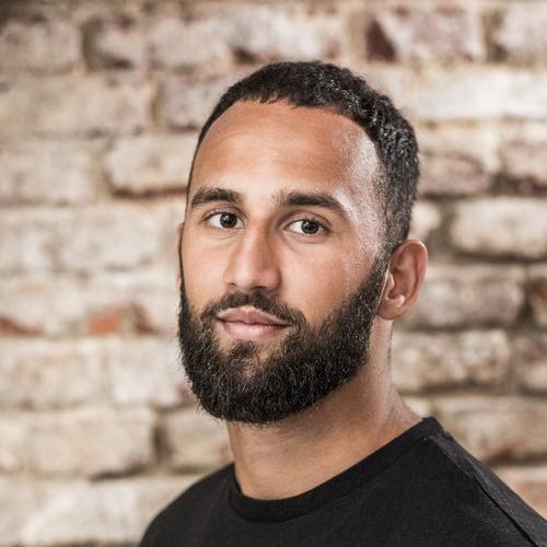 David D. || item.role}