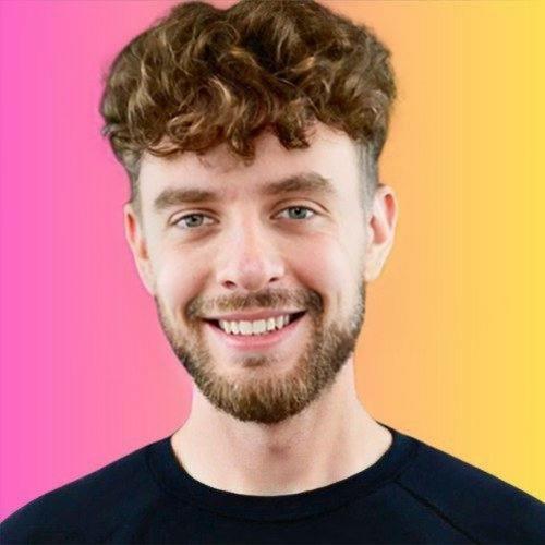 Denis L. || item.role}