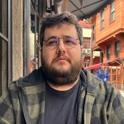 Deniz B. - Senior Full-Stack Engineer - PHP, JavaScript and Web Development