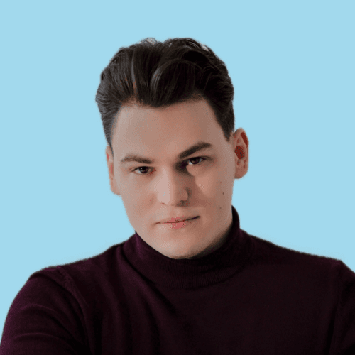 Denys L. || item.role}