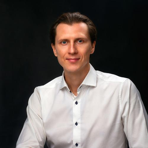 Dmytro  S. - Cloud Engineer