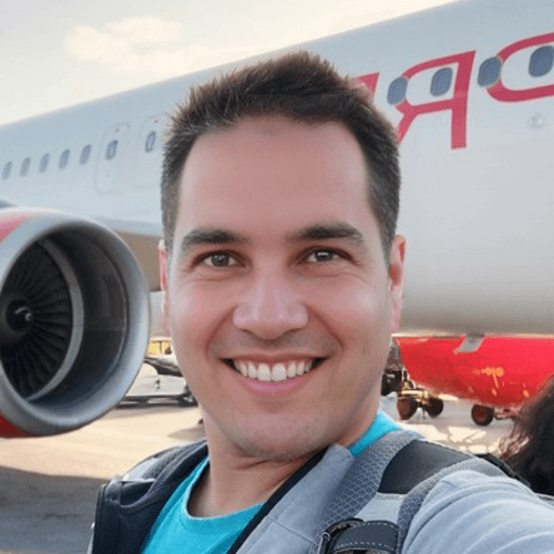 Eddie T. || item.role}